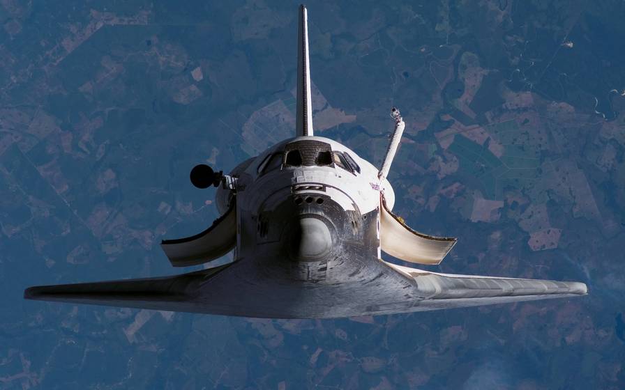 Воздушно-космический самолет «Спейс-Шаттл» созданный американской корпорацией «Норт Америкен – Рокуэлл»